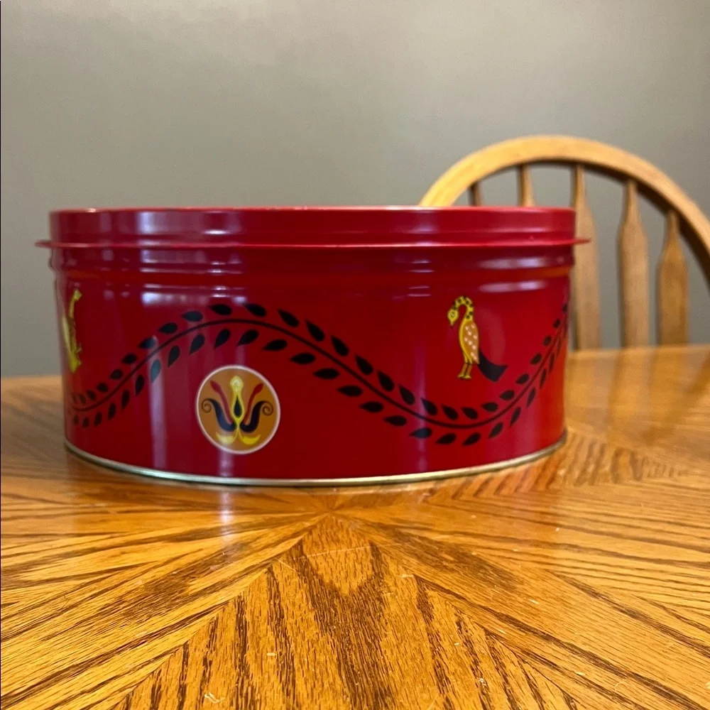 Vintage Pennsylvania Dutch  Red Decorative Tin with Black and Gold Accents